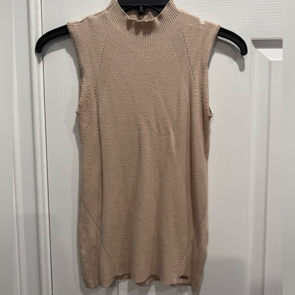 Tahari Sleeveless Beige Knit Tank Top